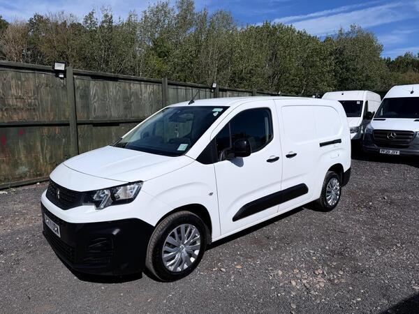 2022 Peugeot Partner 1.5 BlueHDi 850 Professional Premium + Long Crew Van Double Cab 6dr Diesel Manual LWB Euro 6 (s/s) (100 bhp)