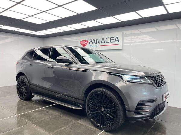 Land Rover Range Rover Velar view 2