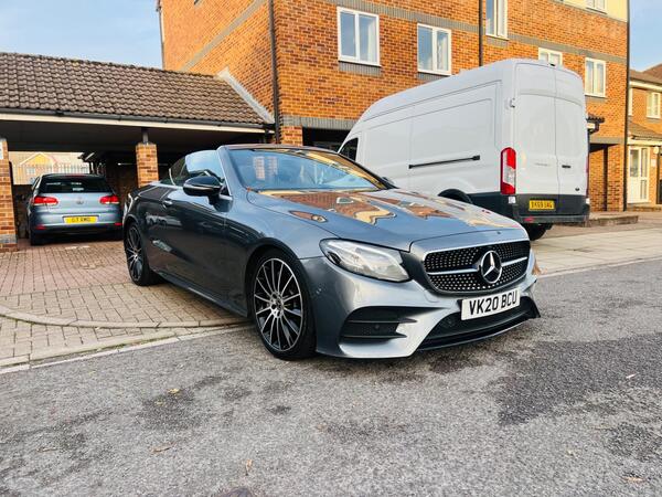 Mercedes-Benz E-Class view 7