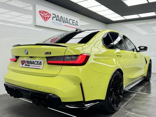 BMW M3 view 7
