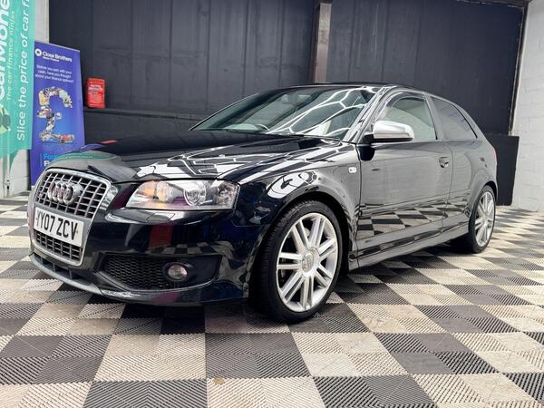Audi S3 view 4