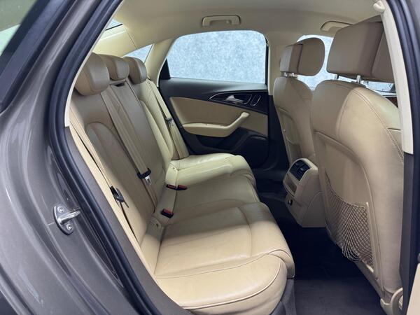 Audi A6 view 6