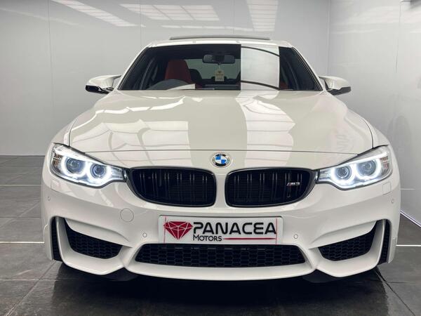 BMW M3 view 5
