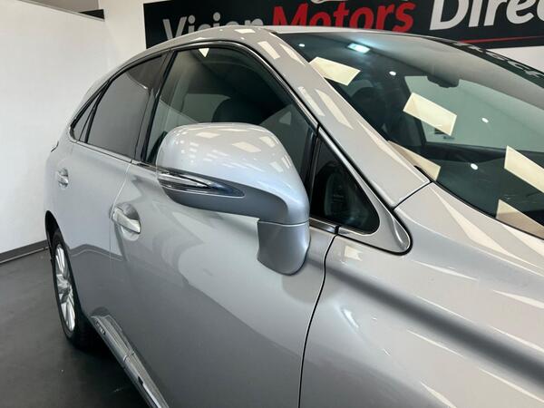 Lexus RX view 3