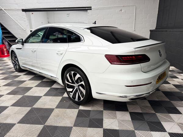 Volkswagen Arteon view 4
