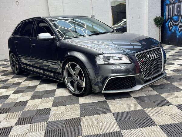 Audi RS3 view 2