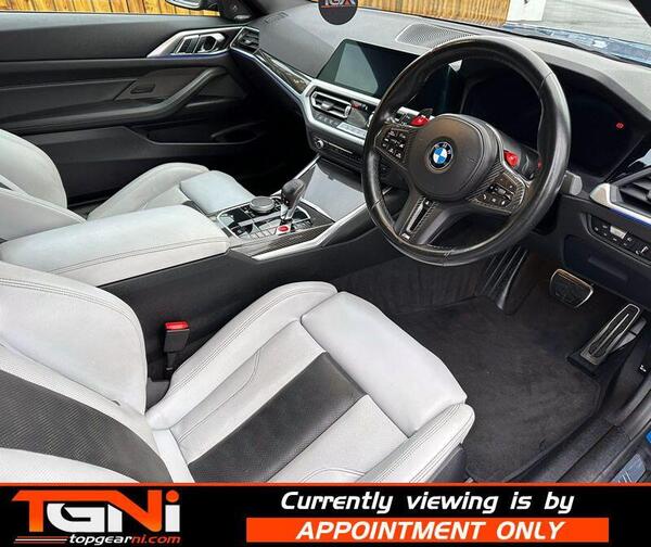 BMW M4 view 5