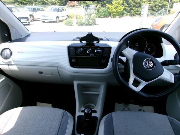 2019 Volkswagen up! 1.0 up! beats Euro 6 (s/s) 5dr