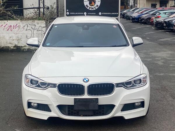 BMW 3 Series view 2
