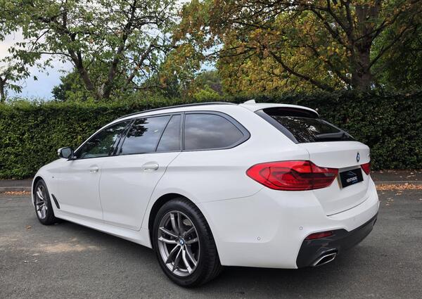 2019 BMW 5 Series 2.0 520d M Sport Touring Auto Euro 6 (s/s) 5dr