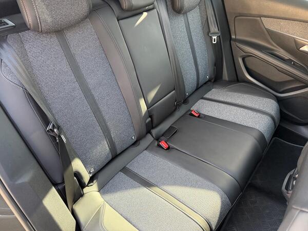 2018 Peugeot 3008 1.2 PureTech Allure EAT Euro 6 (s/s) 5dr