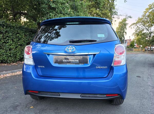 2014 Toyota Verso 1.8 V-Matic Icon Multidrive S Euro 5 5dr Euro 5