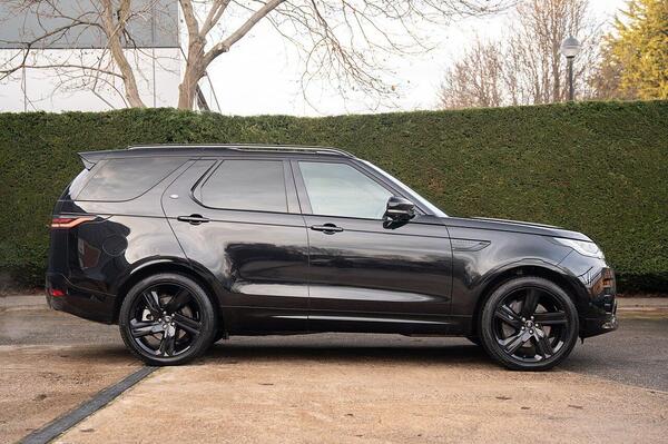 Land Rover Discovery view 6