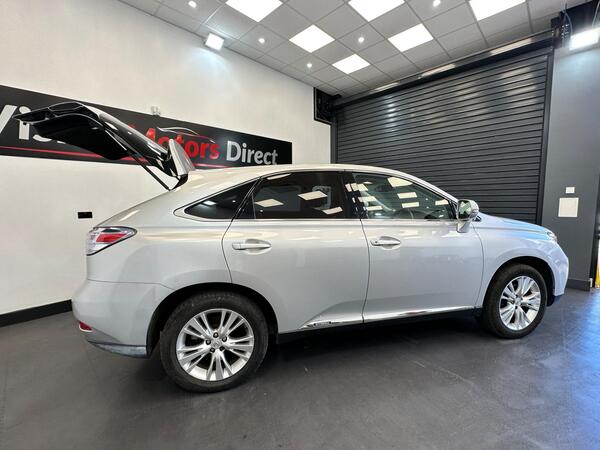 Lexus RX view 7