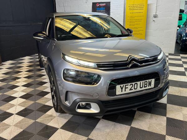 Citroen C4 Cactus view 4