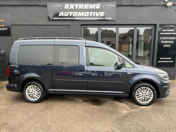 Volkswagen Caddy Maxi Life view 5