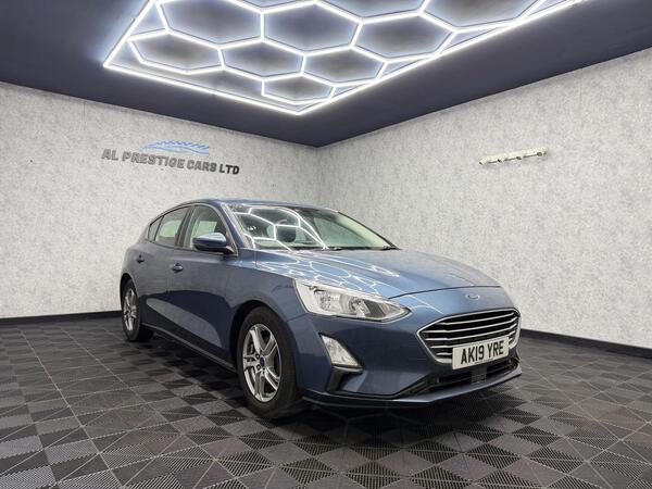 Ford Focus view 2