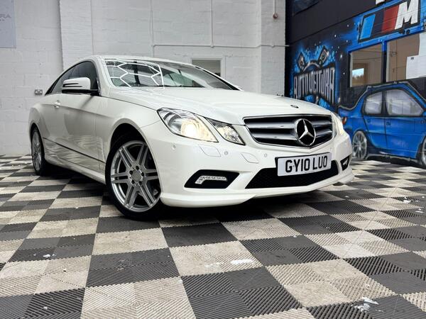 Mercedes-Benz E Class view 7