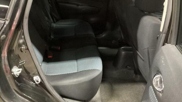 Nissan Note view 5