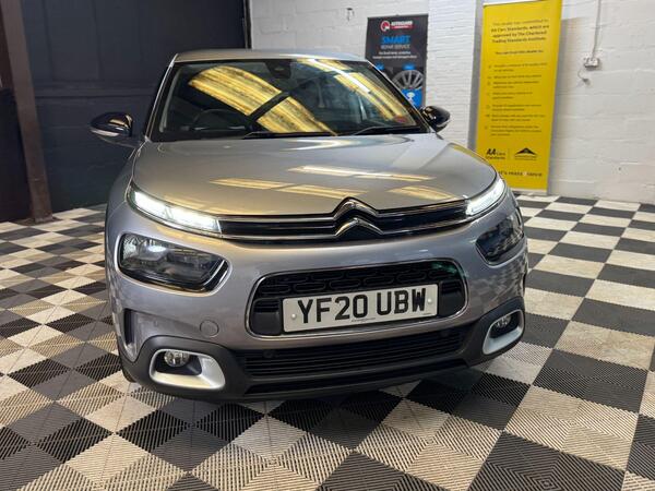 Citroen C4 Cactus view 6