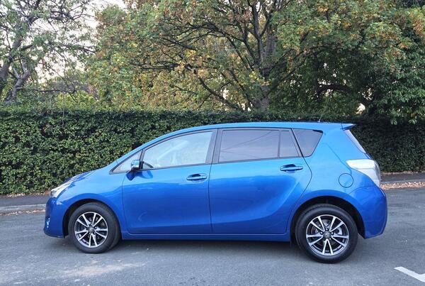2014 Toyota Verso 1.8 V-Matic Icon Multidrive S Euro 5 5dr Euro 5