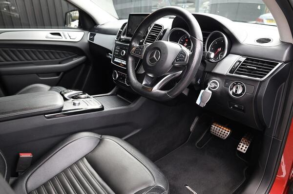 Mercedes-Benz Gle view 6