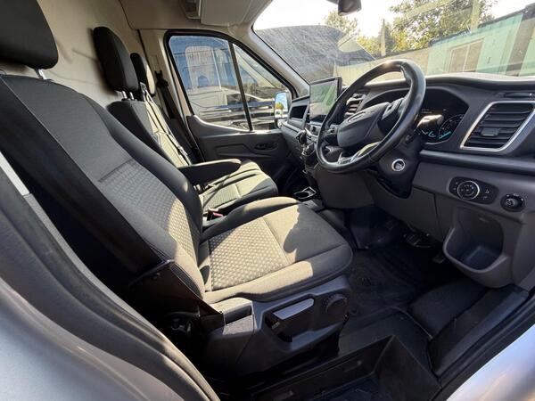2023 Ford Transit 2.0 350 EcoBlue MHEV Limited RWD L4 H3 Euro 6 (s/s) 5dr