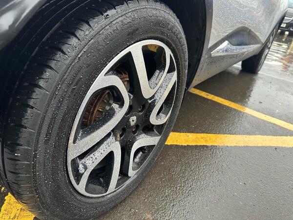 Renault Captur view 3