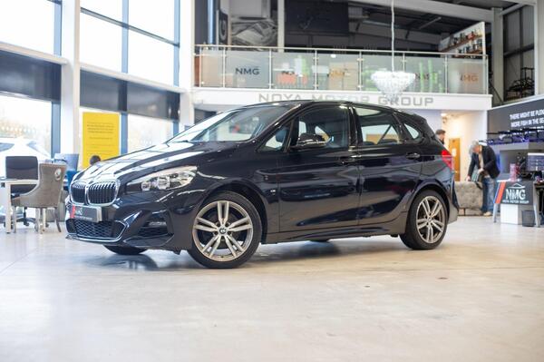 BMW 2 Series Active Tourer view 6