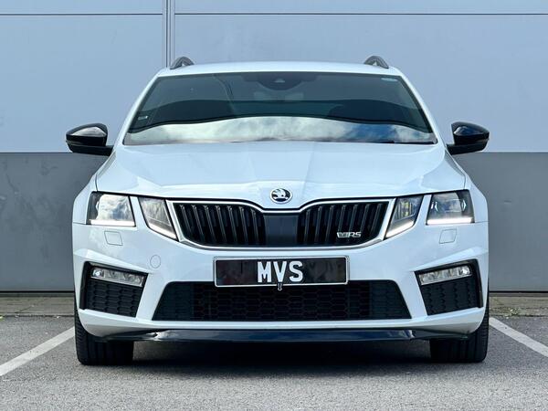 Skoda Octavia view 2