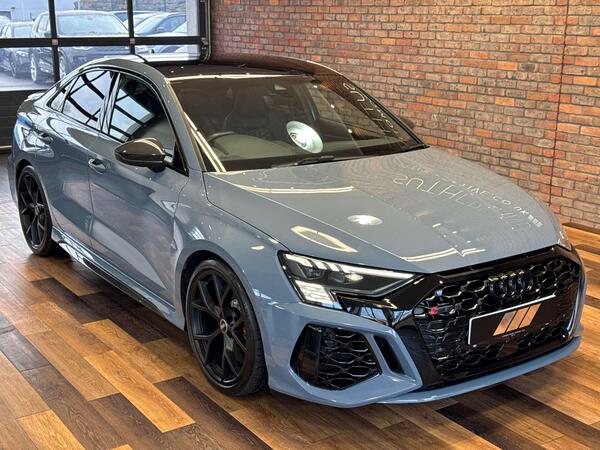 Audi RS3 view 5