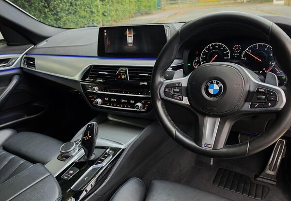 2019 BMW 5 Series 2.0 520d M Sport Touring Auto Euro 6 (s/s) 5dr