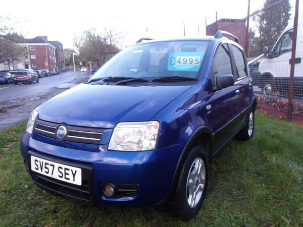 Fiat Panda view 3
