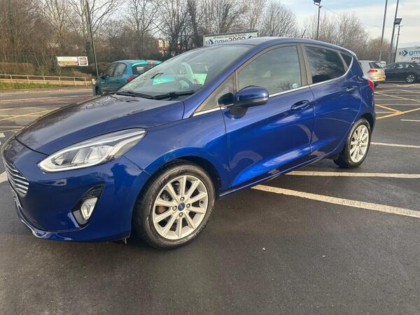 Ford Fiesta view 2
