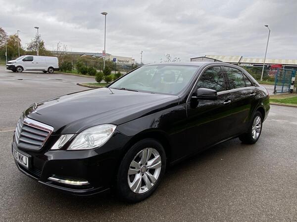 Mercedes-Benz E-Class view 2