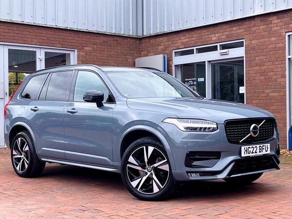 Volvo XC90 view 7