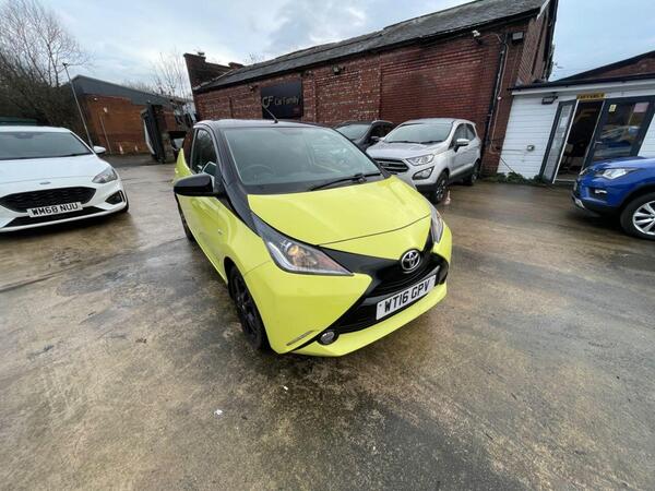 Toyota Aygo view 3