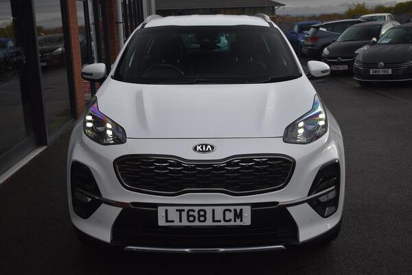 Kia Sportage view 3