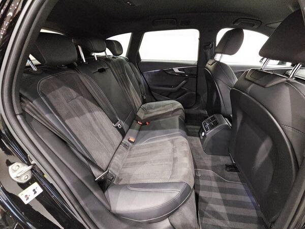 Audi A4 view 6