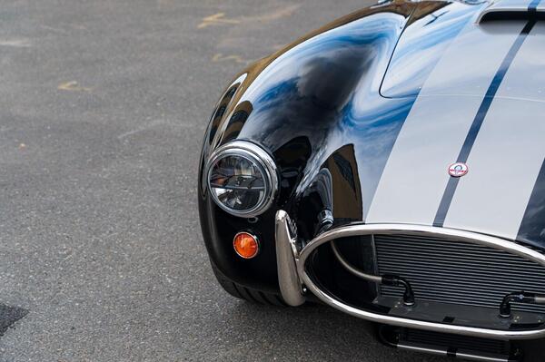 Shelby Cobra view 3