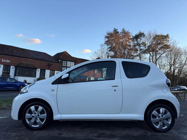 Toyota Aygo view 6