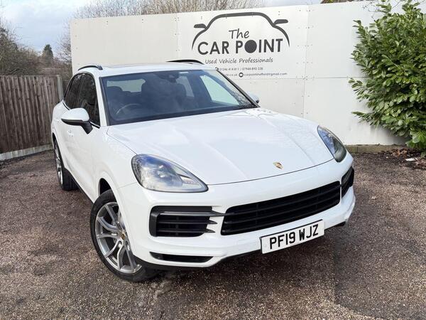 Porsche Cayenne view 2