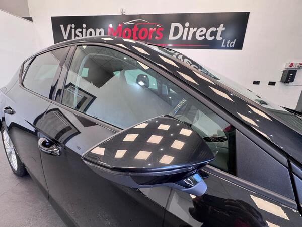 Seat Leon view 5