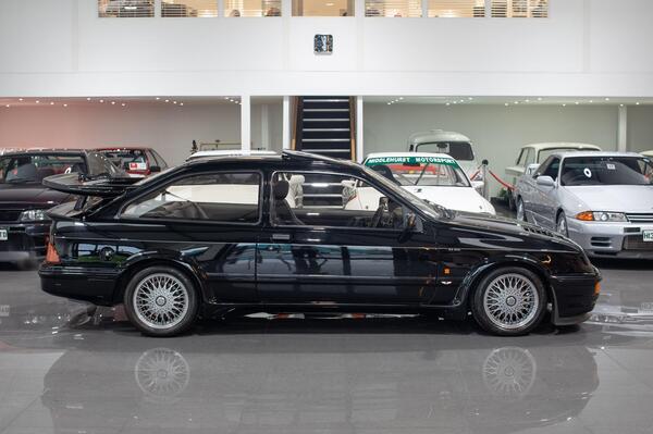 Ford Sierra view 5