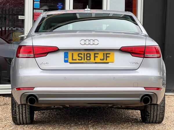 Audi A4 view 6