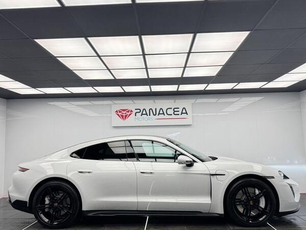 Porsche Taycan view 6