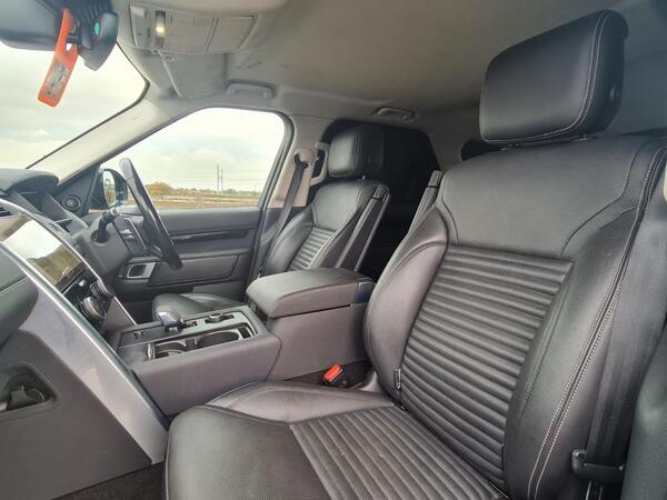 Land Rover Discovery view 7