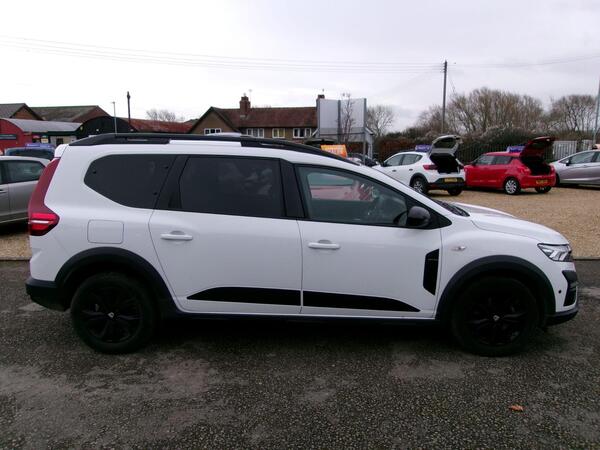 2022 Dacia Jogger 1.0 TCe Extreme SE Euro 6 (s/s) 5dr