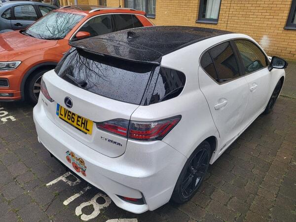 Lexus CT view 2