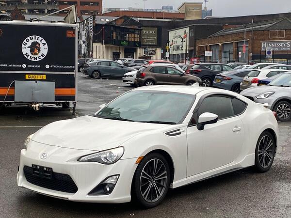 Toyota GT86 view 5